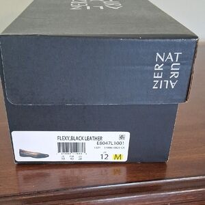 Naturalizer Flexy Black Leather Flats NIB Size 12